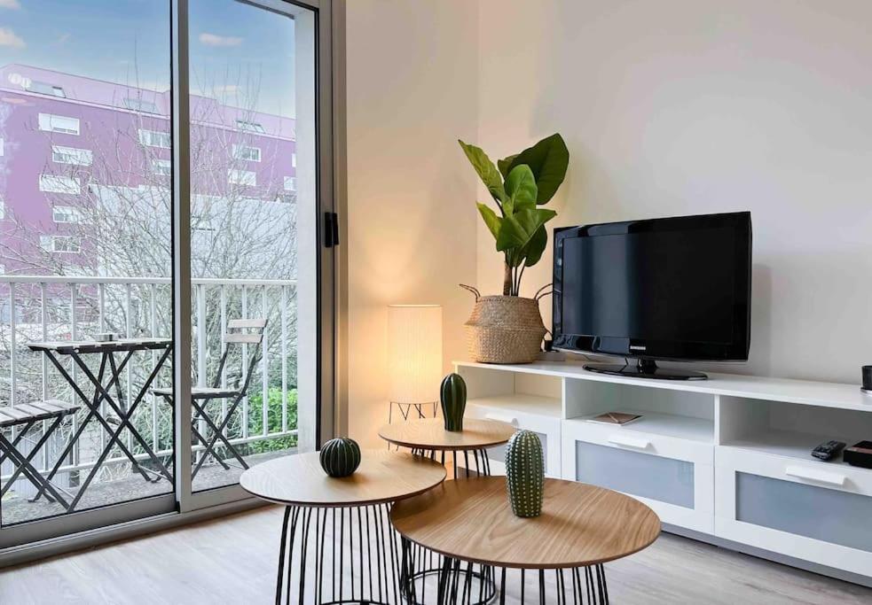 L'Escapade - Centre Ville - Parking - Balcon แรนส์ ภายนอก รูปภาพ