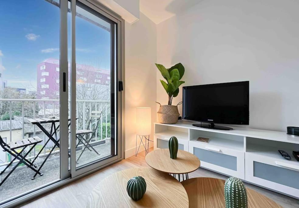 L'Escapade - Centre Ville - Parking - Balcon แรนส์ ภายนอก รูปภาพ